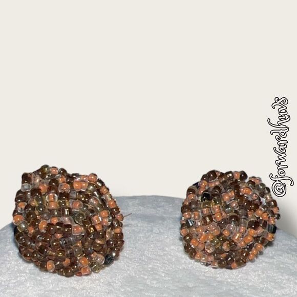 Antique Japan Non-Pierced Seed Bead Clip Earrings - Picture 9 of 10